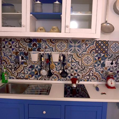 Meme Apartment Bari Exterior foto