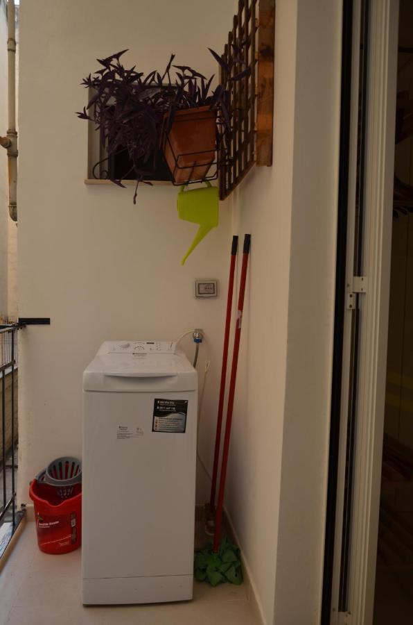 Meme Apartment Bari Exterior foto